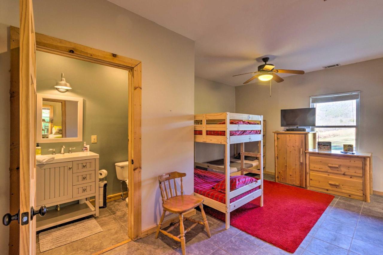 Pet-Friendly Blue Ridge, Cherokee Forest Retreat! Greeneville Exterior photo
